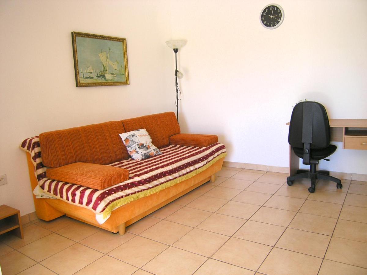 Apartman Samblic Veglia Exterior foto