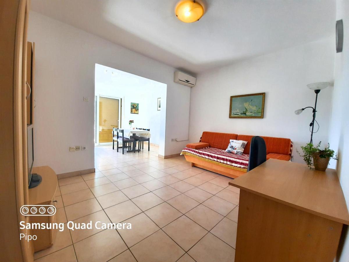 Apartman Samblic Veglia Exterior foto