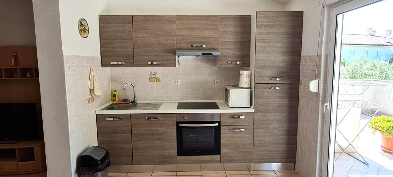 Apartman Samblic Veglia Exterior foto