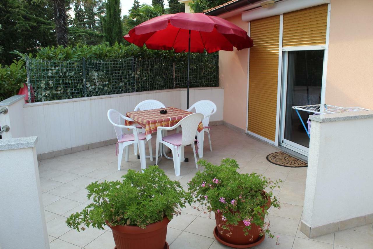 Apartman Samblic Veglia Exterior foto