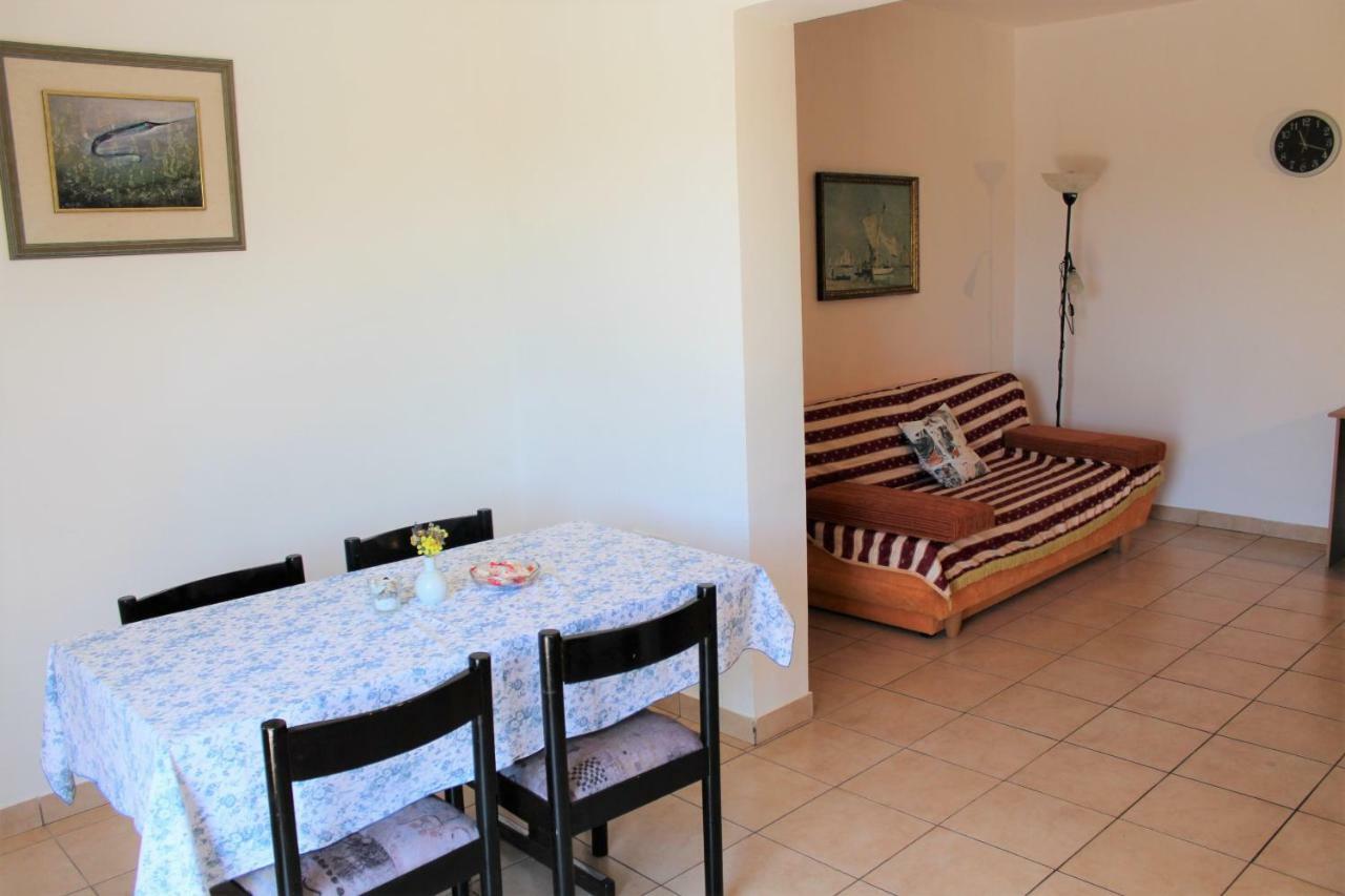 Apartman Samblic Veglia Exterior foto